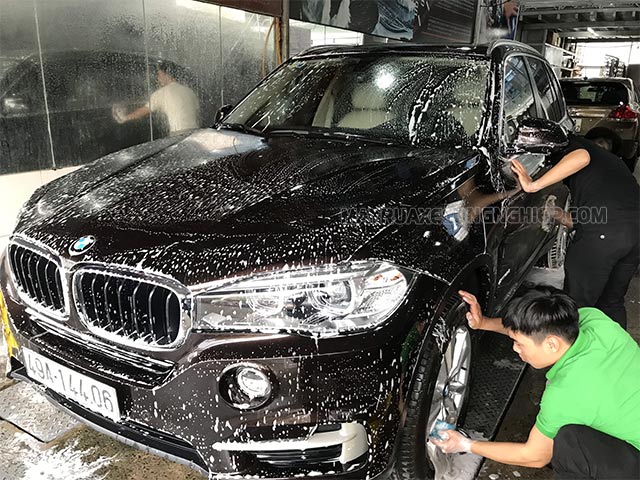 Rửa xe chi tiết là gì? Có gì đặc biệt? Giá thành như thế nào?