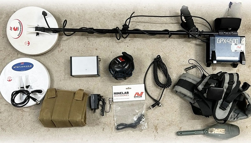Máy dò kim loại GPX 4500